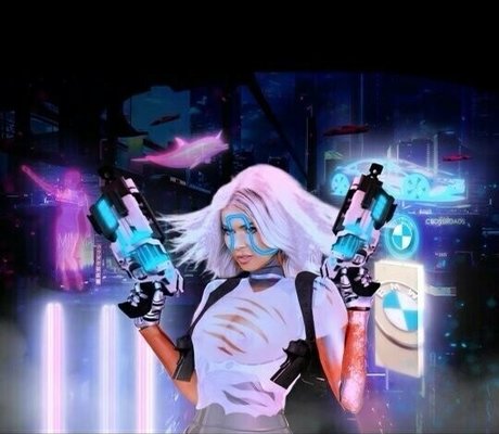 CarmenElectra pornographic actress pic