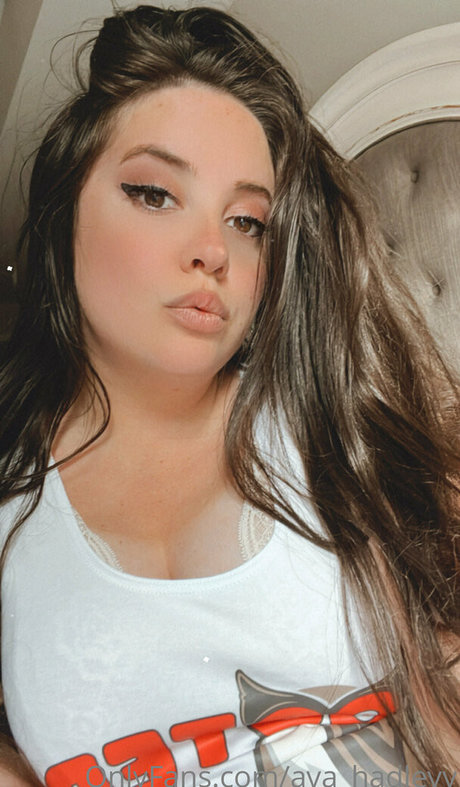 ava hadleyy porn actress picture