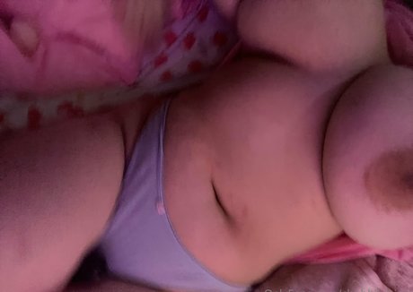 Chubbikitticat pornstar pretty pics