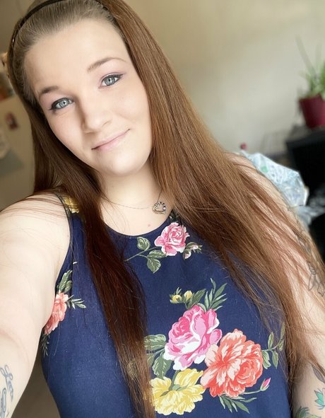 tabbybbby model adult photos