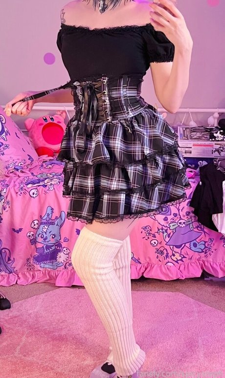 PistolNSFW hot star img