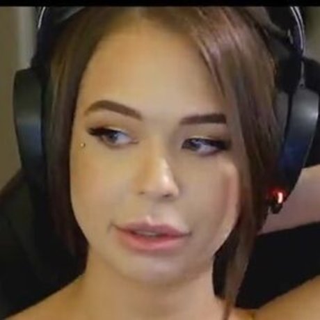 morberplz model sexy picture