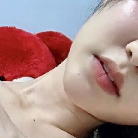 Fernsmile19 nudes model galleries