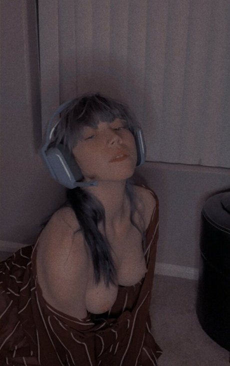 KittyKatzy adult actress pictures