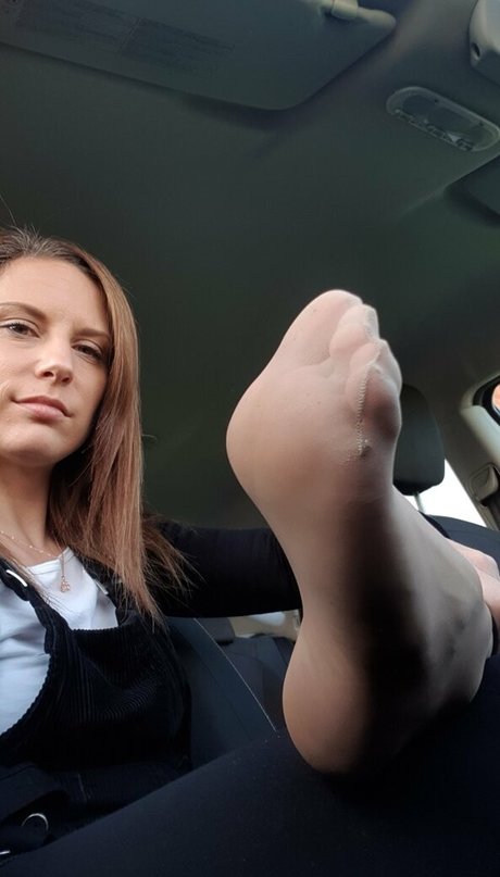 goddesssuzie26 adult model picture