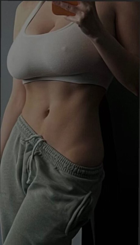 Adelaide T pornstar beautiful galleries