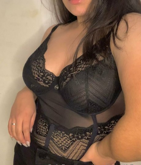 carolinaruth7or sexy model pic