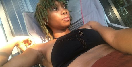 venusmoon3 art pornstar image