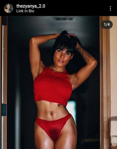 thezyanya star hot img