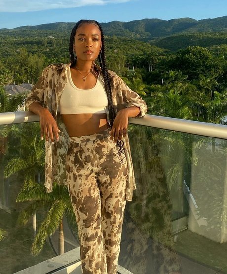 LaToya Tonodeo nice actress photos