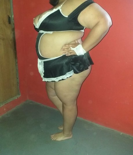 daianaea pretty actress galleries