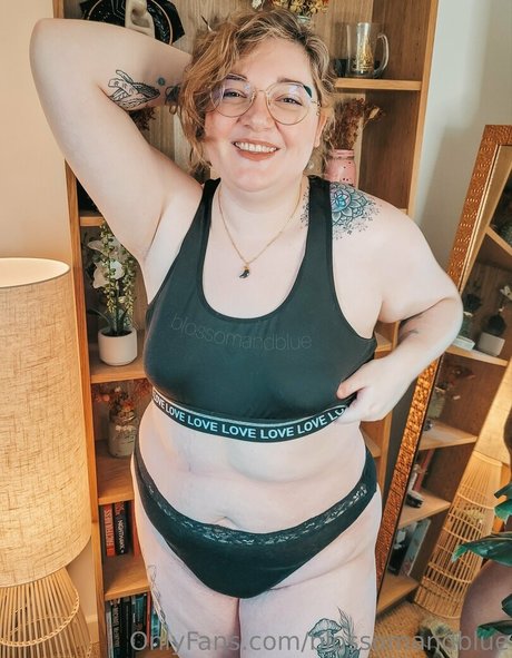 blossomandblue pornstar erotic images