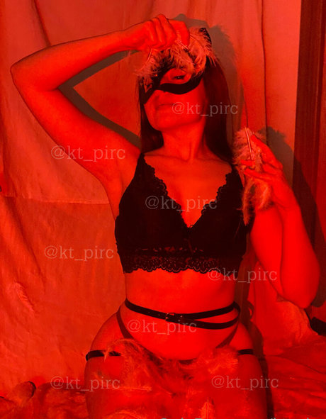 kt pirs star hd photos