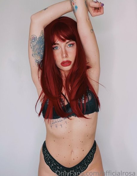 Officialrosa model erotic images