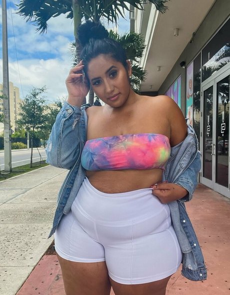 tianatee808 actress image