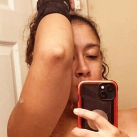 ragincajun21 exclusive star pictures