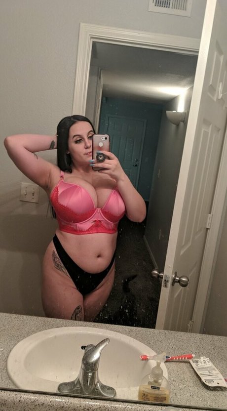 Lucy June sex pornstar image