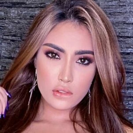 LuzVioletta pornstar erotic img