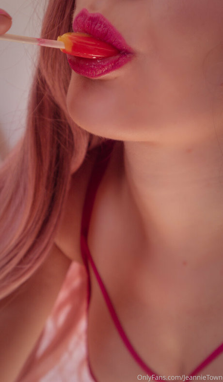 jeannietowndarkness pretty model photo