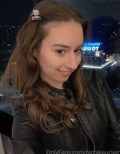 nicoleauclair perfect star photo