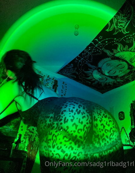 sadg1rlbadg1rl hot model pics