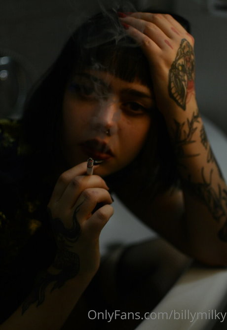 billymilky star naked picture