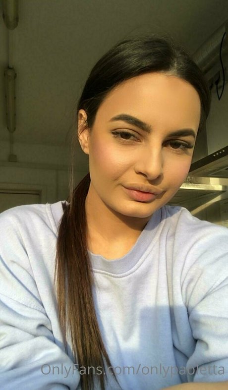 onlypaoletta model pornographic img