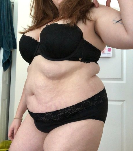 mbbyxox erotic pornstar pictures