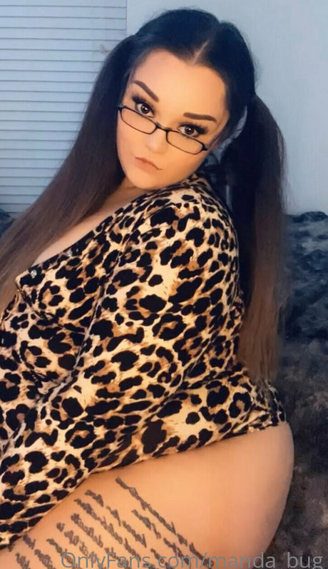 manda bug xxx actress photos