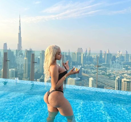 Thurriaa model erotic image