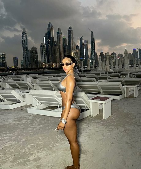 Thurriaa pornstar art galleries