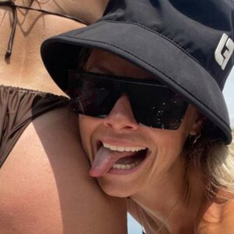 Realsydsmith pornstar sexy pictures