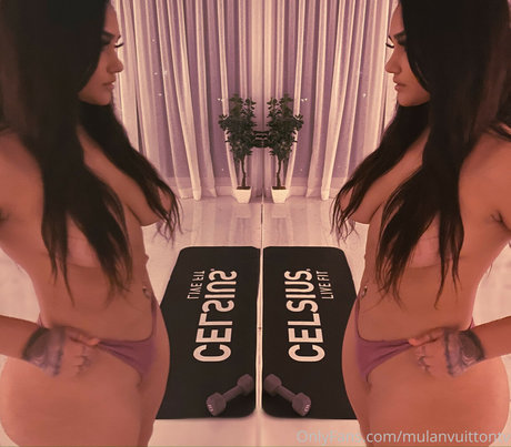 mulanvuittonvip beautiful pornstar img