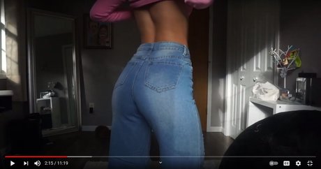 Esther Perepechkin star adult photos