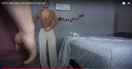 Esther Perepechkin high quality star image