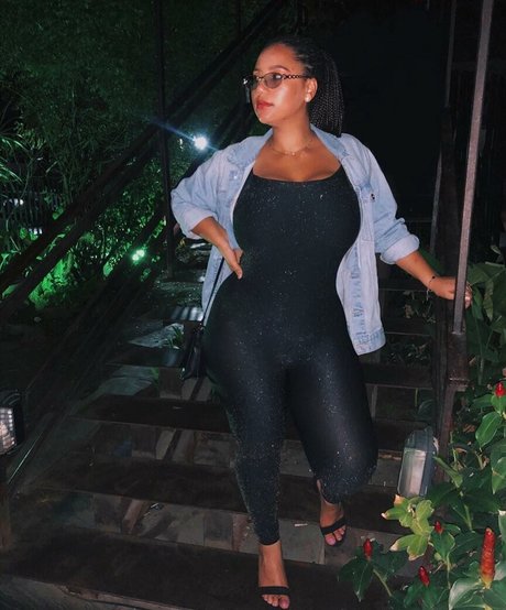 Katelyn Folasade hd pornstar photo