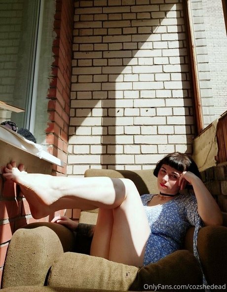 cozshedead pretty actress img