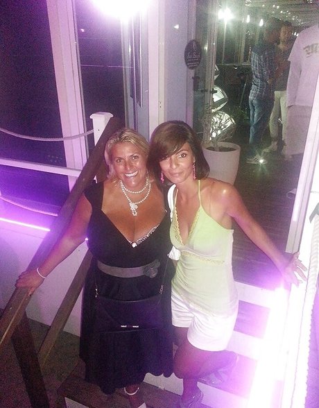 Laura Leonardi hd actress photo