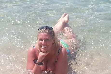 Laura Leonardi pornstar xxx galleries