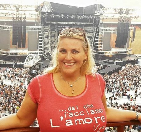 Laura Leonardi high quality model archive