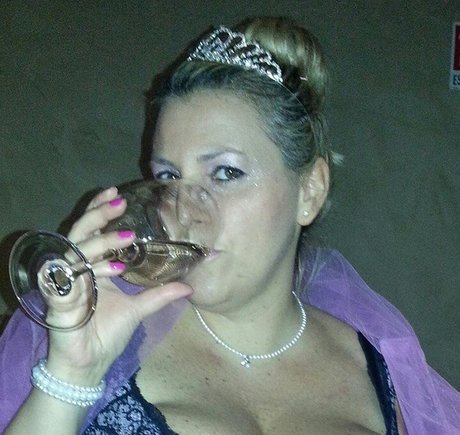 Laura Leonardi xxx star pics