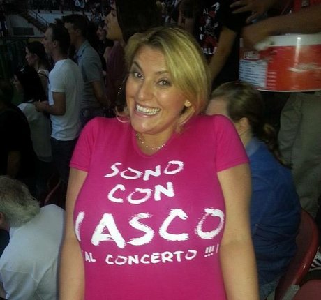 Laura Leonardi hot actress gallery