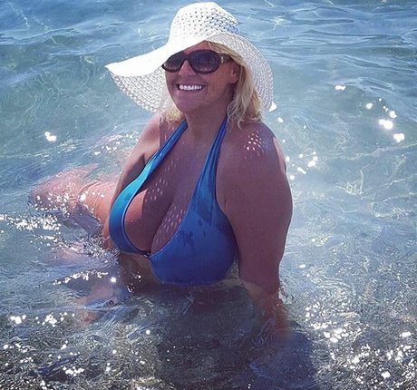 Laura Leonardi high quality star image