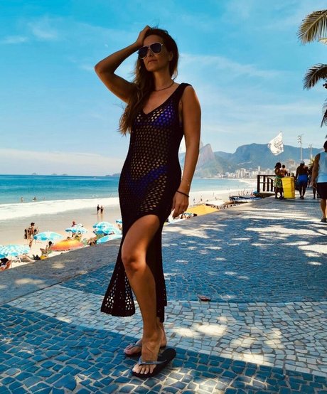 Cristina Ferreira star high quality pic