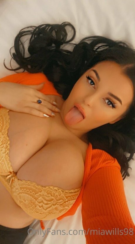 miawills98 art pornstar photos