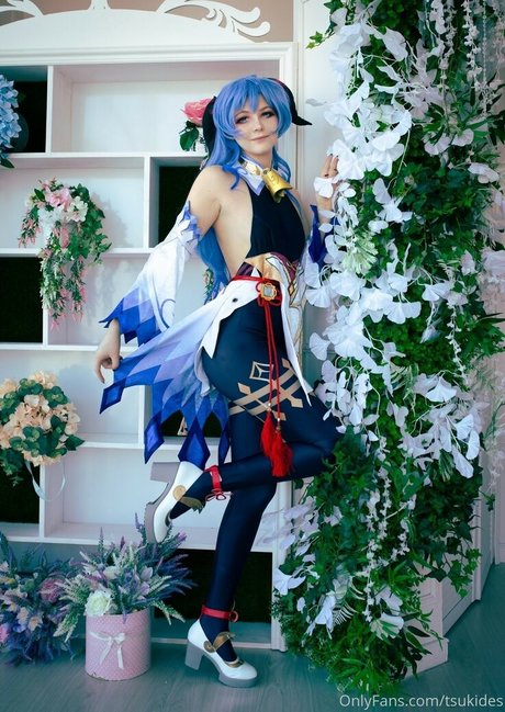 Tsukides pornstar naked archive