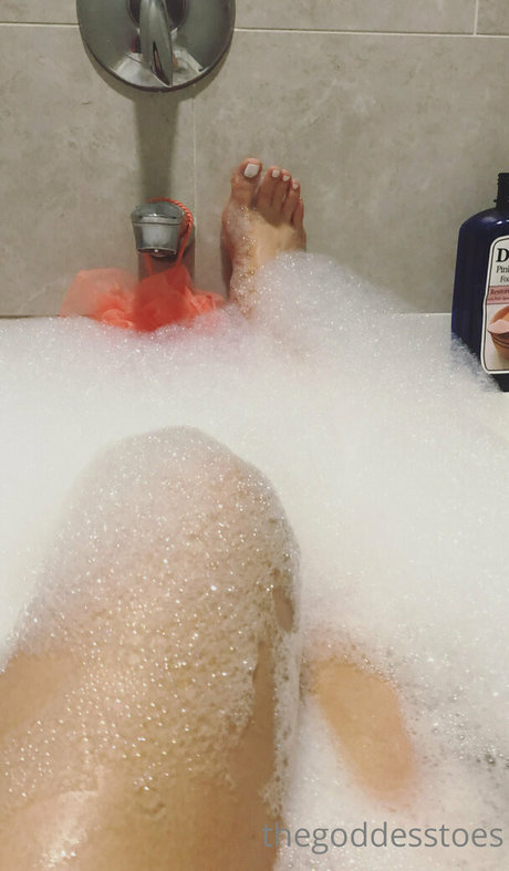 goddesstoesof star sex image