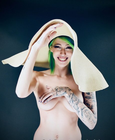 colorfulmuse nudes star photos