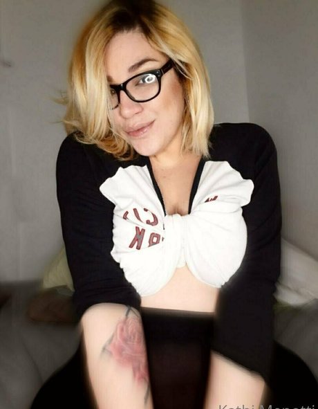 menottikathi pornstar nude images