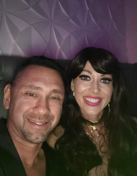 swinger couple model sex archive